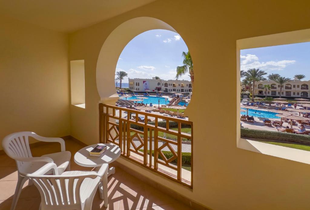 Charmillion Club Resort - 17