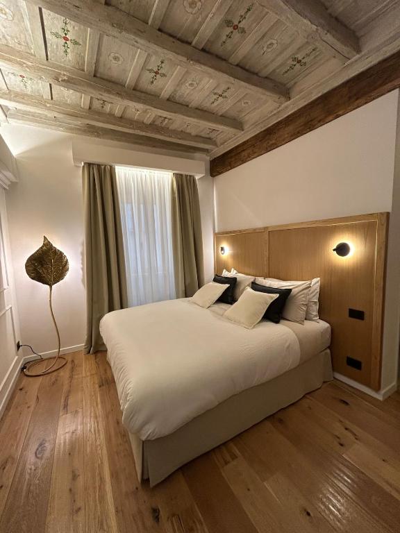 Montoro House