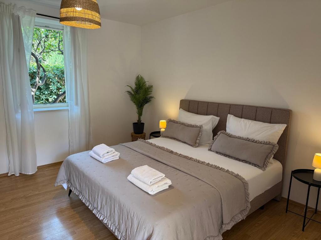 Apartments Dalmatino