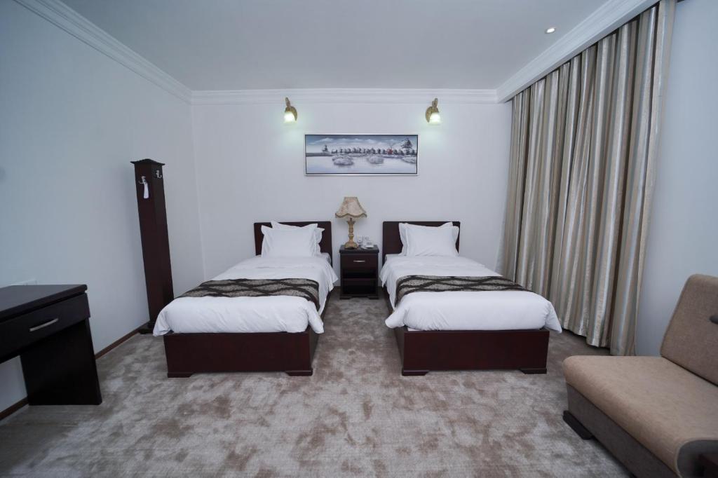 Al-Assadi Hotel - Deluxe Double Room