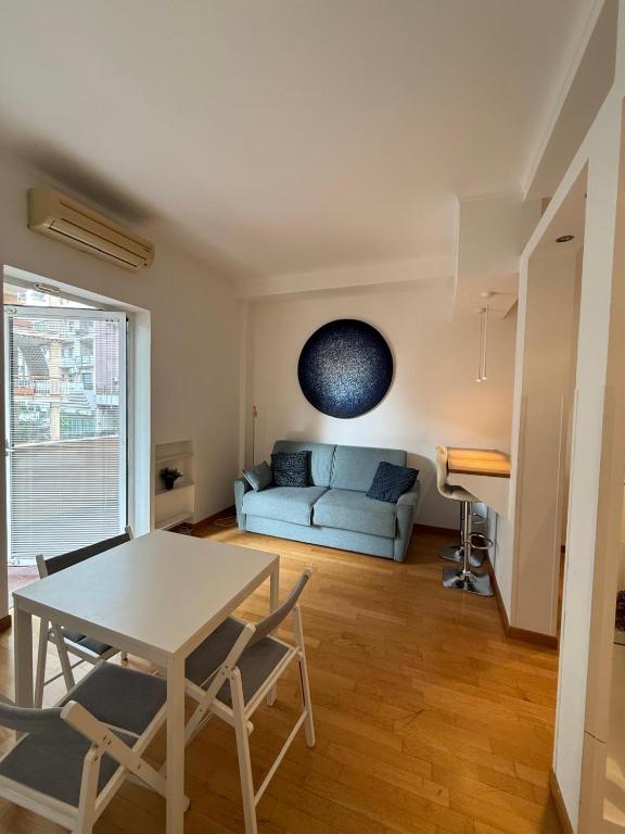 House - Flaminia - Too