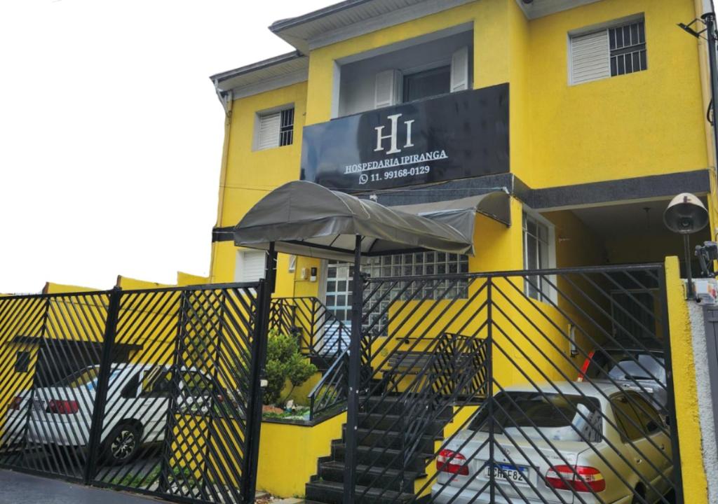 Tòa nhà nơi quán trọ tọa lạc