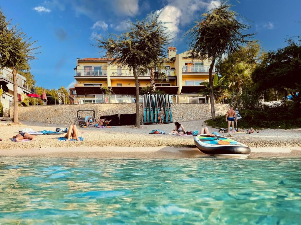 Naturlandskabet i nærheden af lejligheden