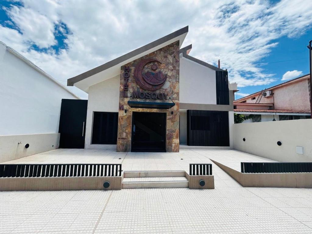 Bygningen som hotellet ligger i