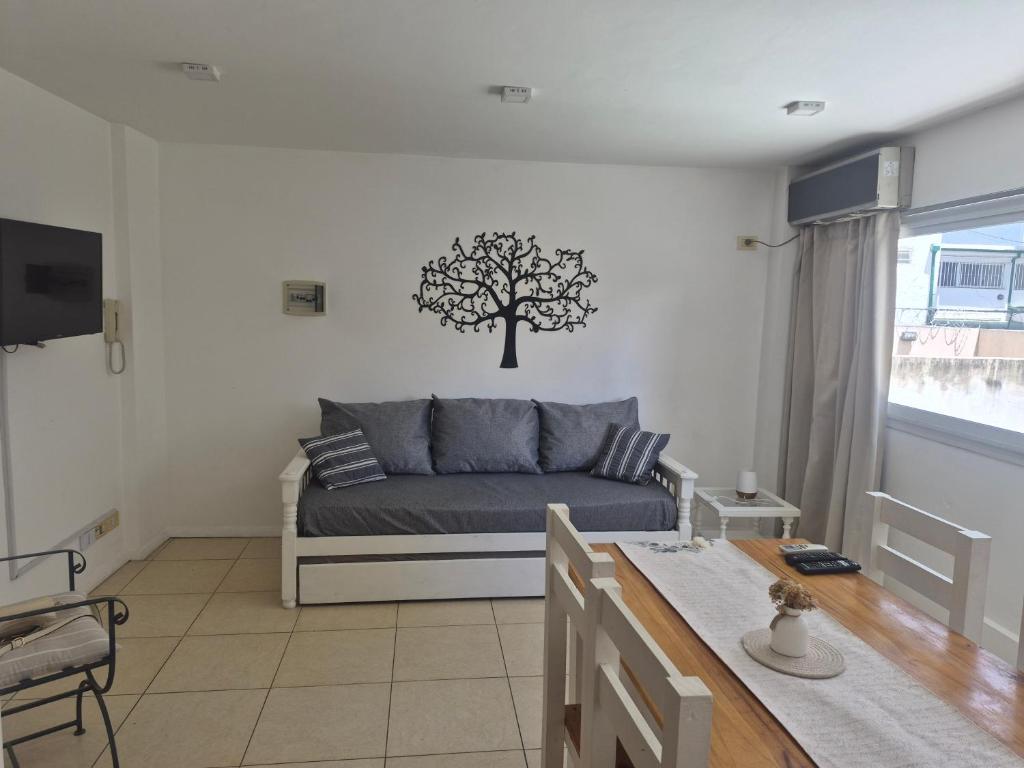 Et tv og/eller underholdning på PASAJE EN EL CENTRO DE LOMAS