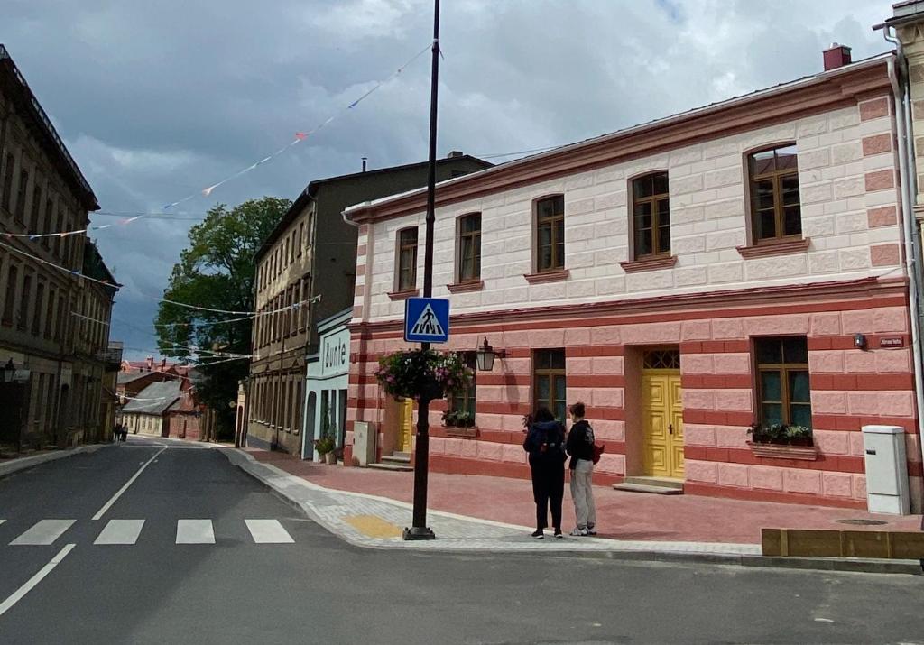 Nabolaget omkring lejligheden eller i nærheden