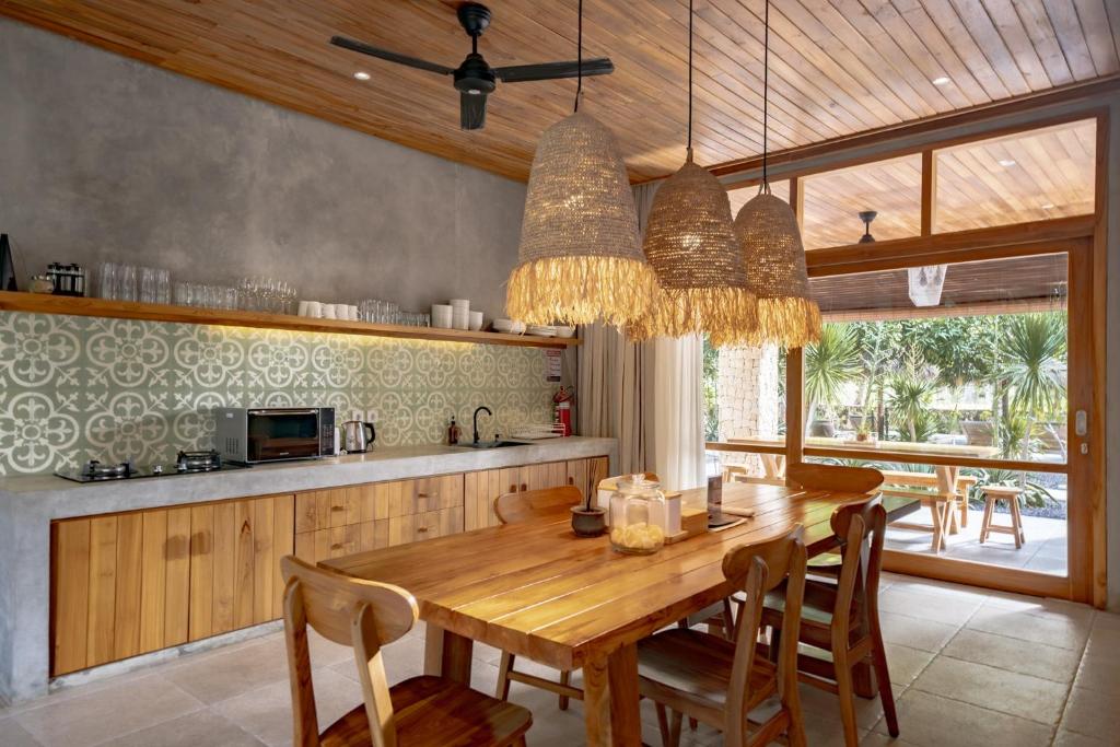 Amrani Diamond Beach Villas & Pool - 12