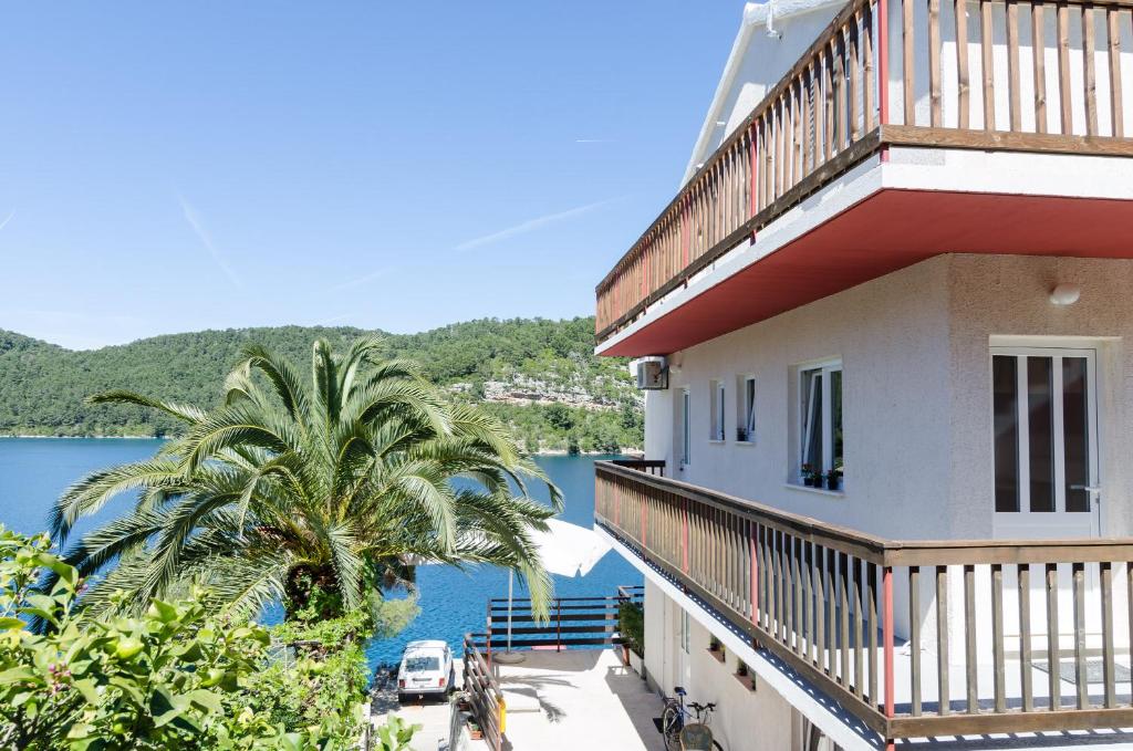 Příroda nedaleko apartmánu
