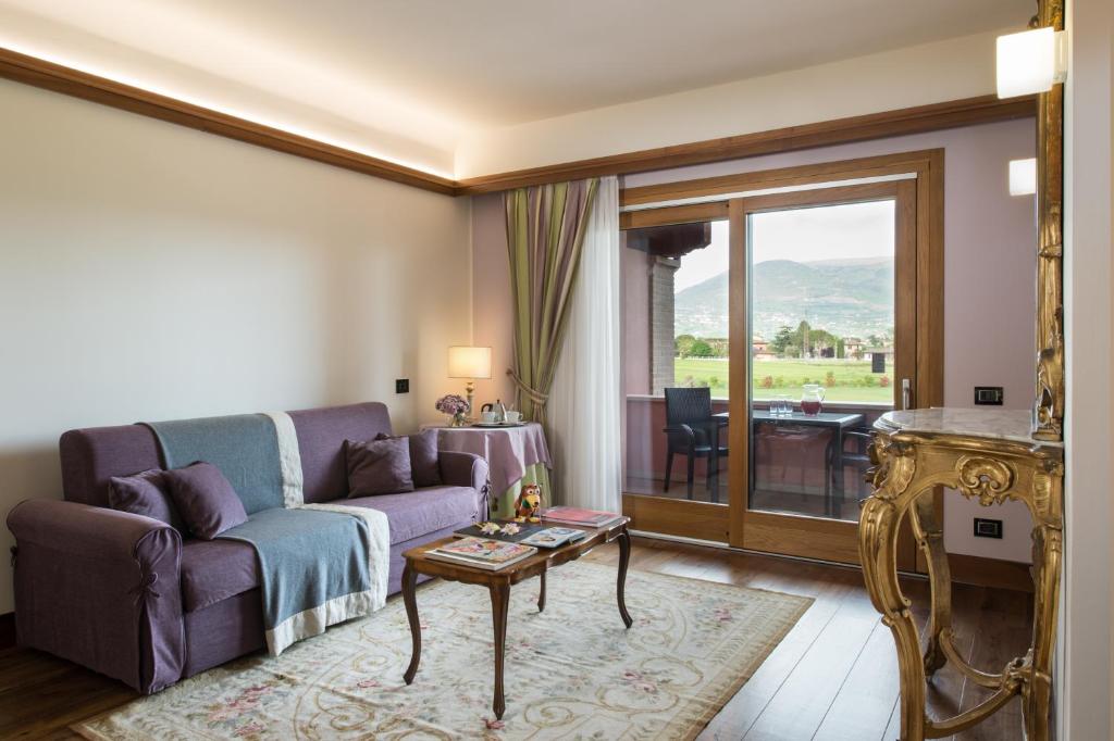 Posezení v ubytování Valle di Assisi Hotel & Spa