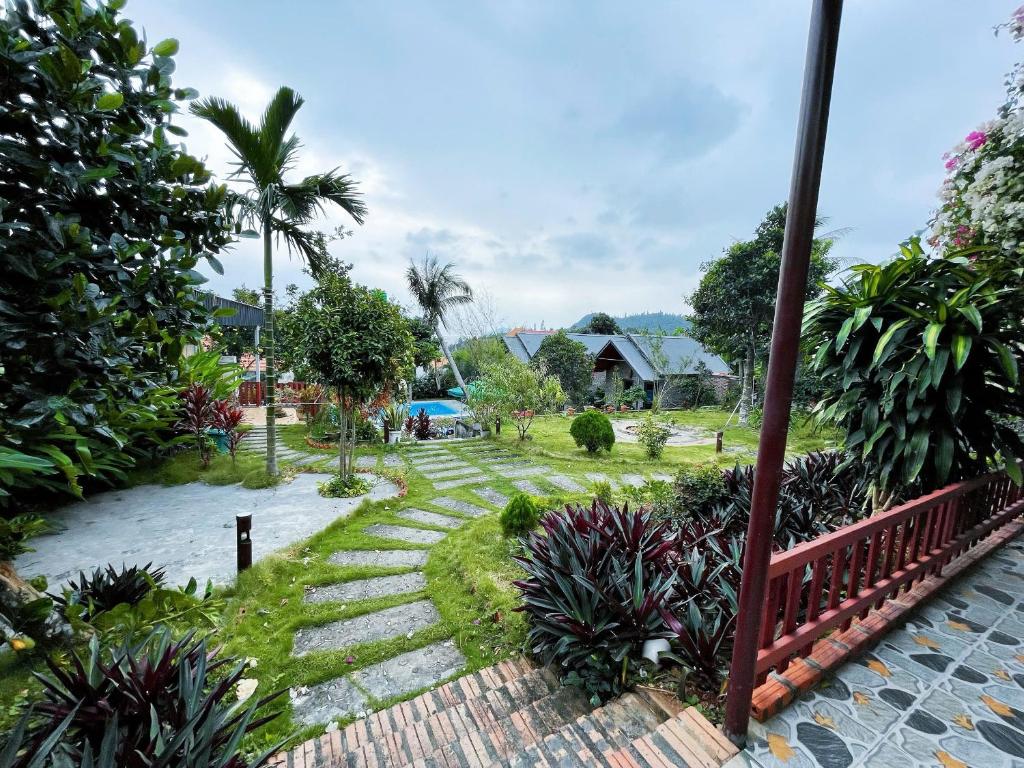 Cat Ba Spring Homestay - 2