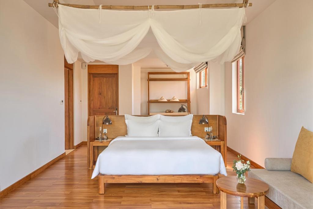Lagoon Two Bedroom Pool Villa
