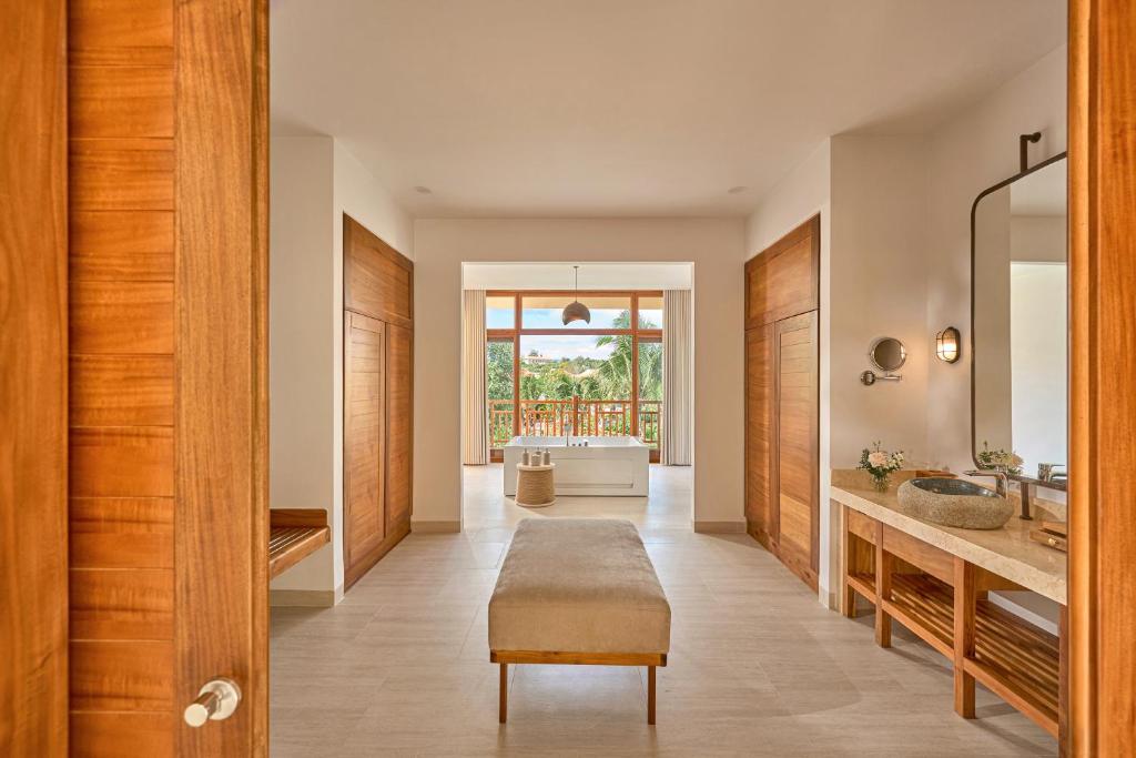 Lagoon Three Bedroom Pool Villa
