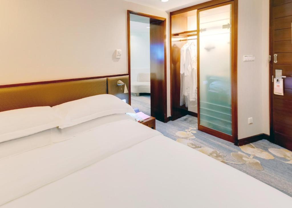 Ocean Hotel Guangzhou - 