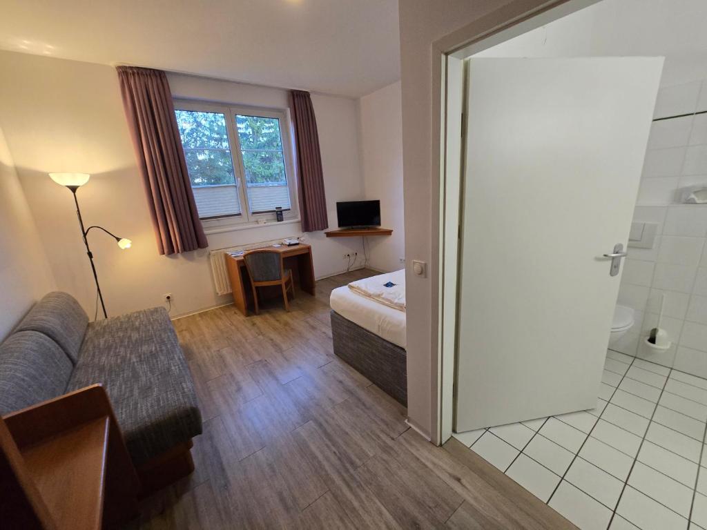Flair Hotel Reuner - 标准单人间