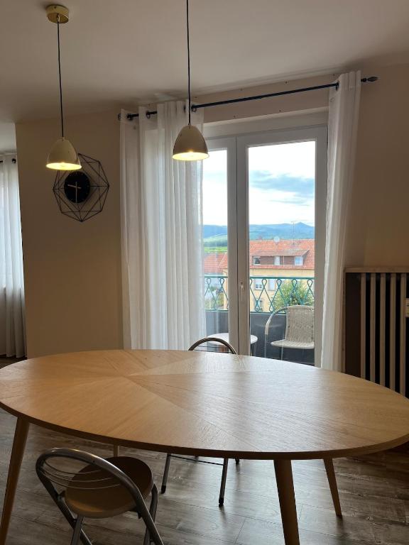 Bright F4 apartment close to everything – photo 13