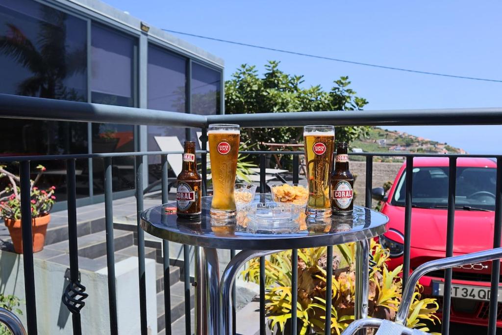 Thức uống tại Island Loft By Sam Houses