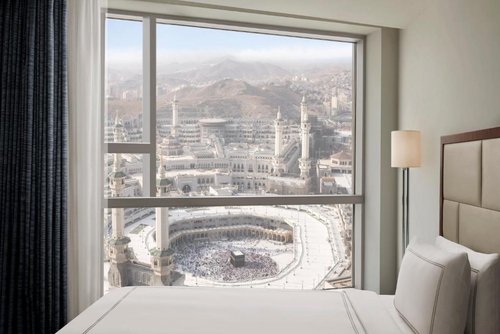 غرفة ثلاثية كلاسيكية BED KAABA