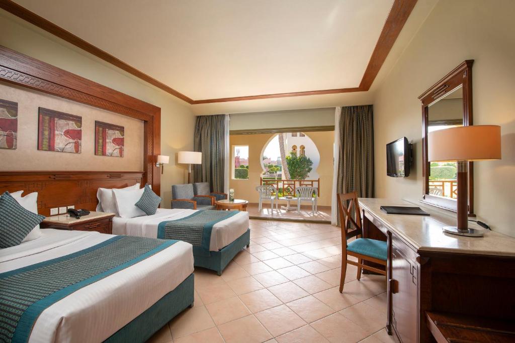 Charmillion Club Resort - 5