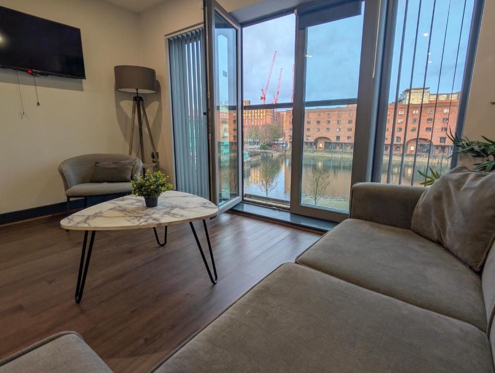 Dockside Aparthotel, Best Western Signature Collection - 两卧室公寓 - 带步入式淋浴间 - 禁烟