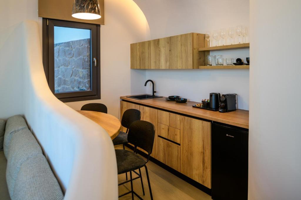 villa Oceanfront Nha Trang lịch trống