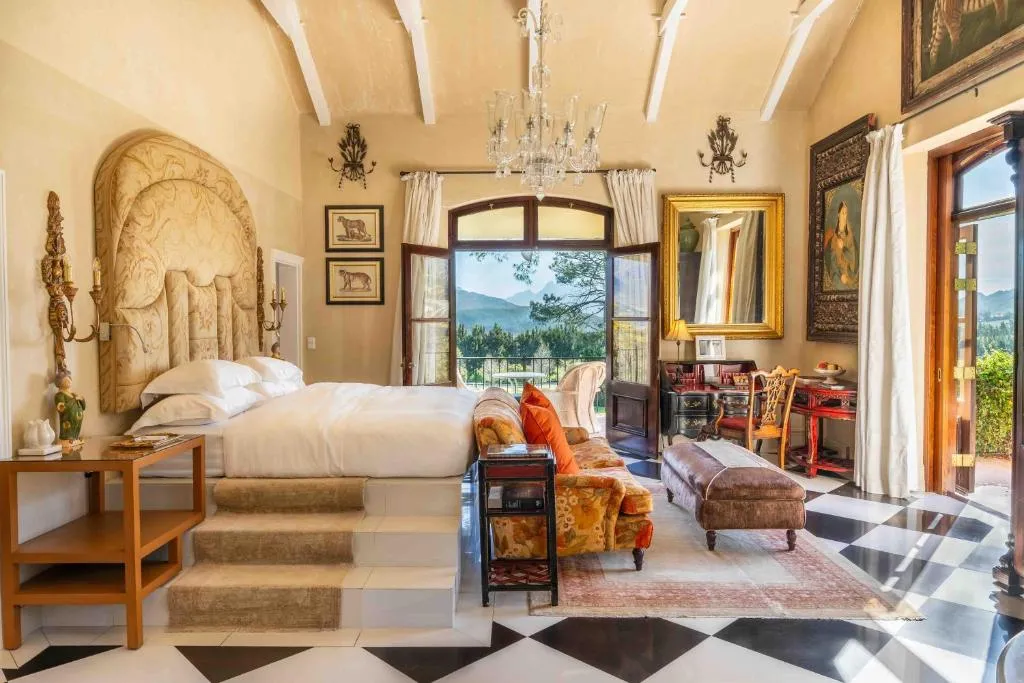 Superior Suite