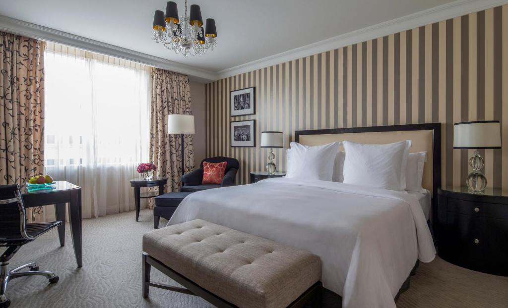 Four Seasons Hotel Prague - 7