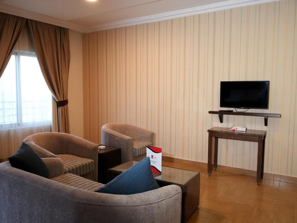 Ream Hotel Amman - 带阳台的小型套房