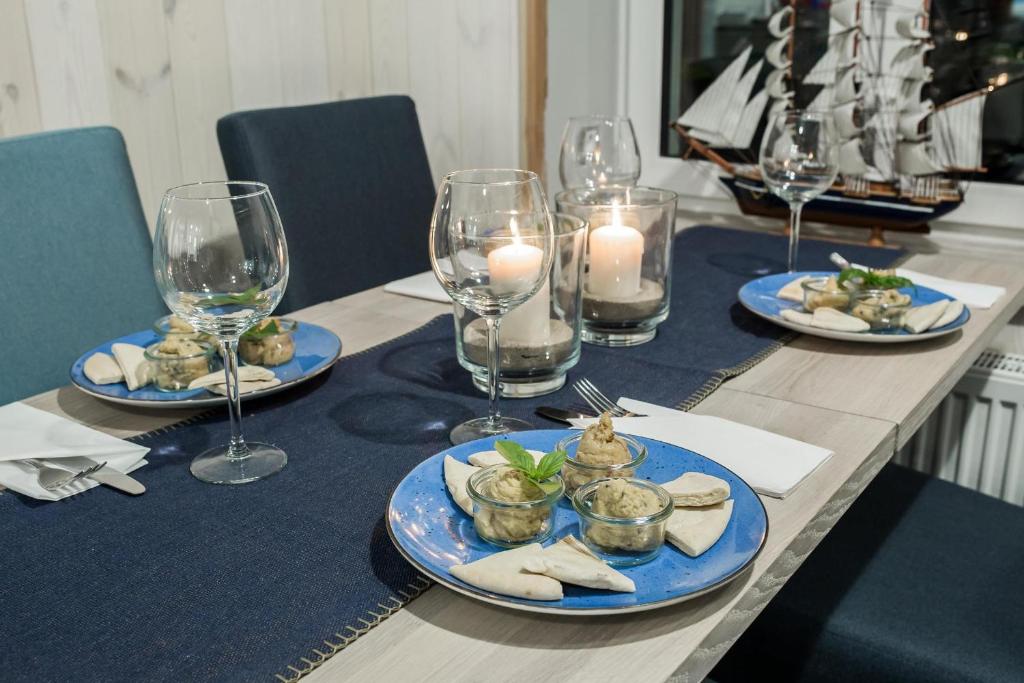 Jedlo v ubytovaní bed & breakfast alebo blízkom okolí