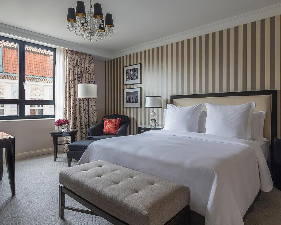 Four Seasons Hotel Prague - 5