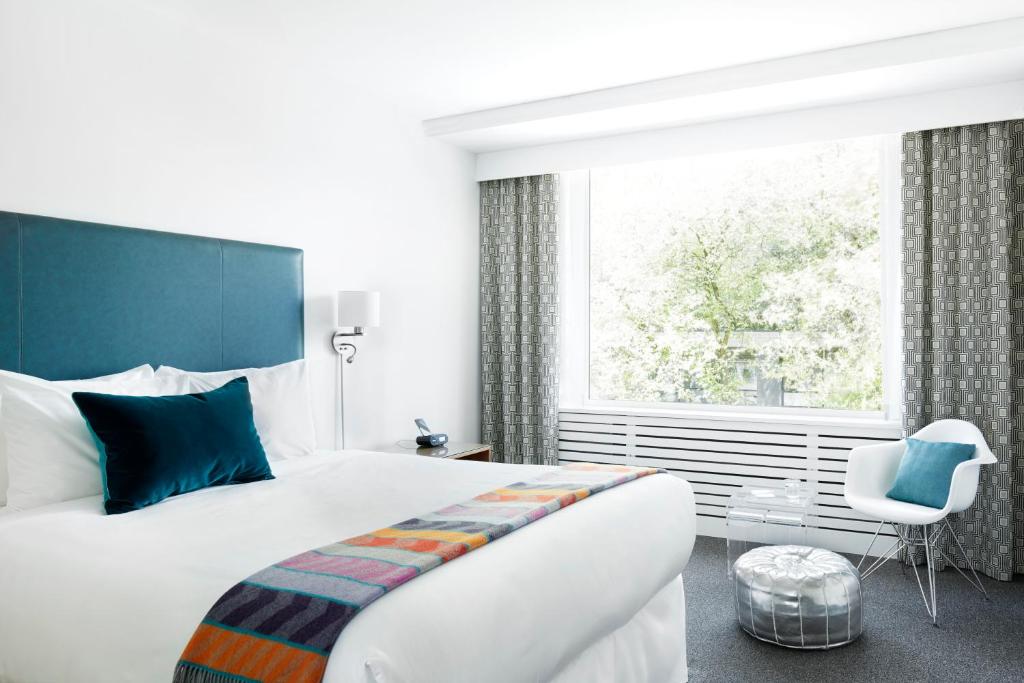 The Burrard - Resim 7