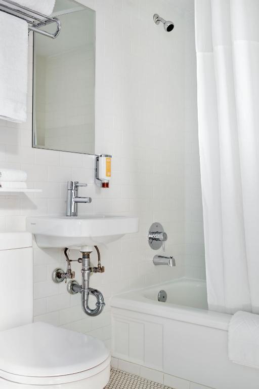 The Burrard - Resim 8