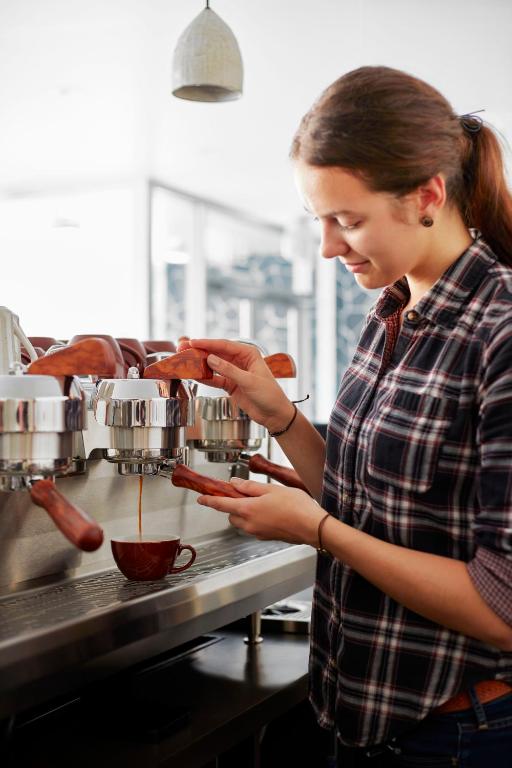 The Burrard - Resim 4