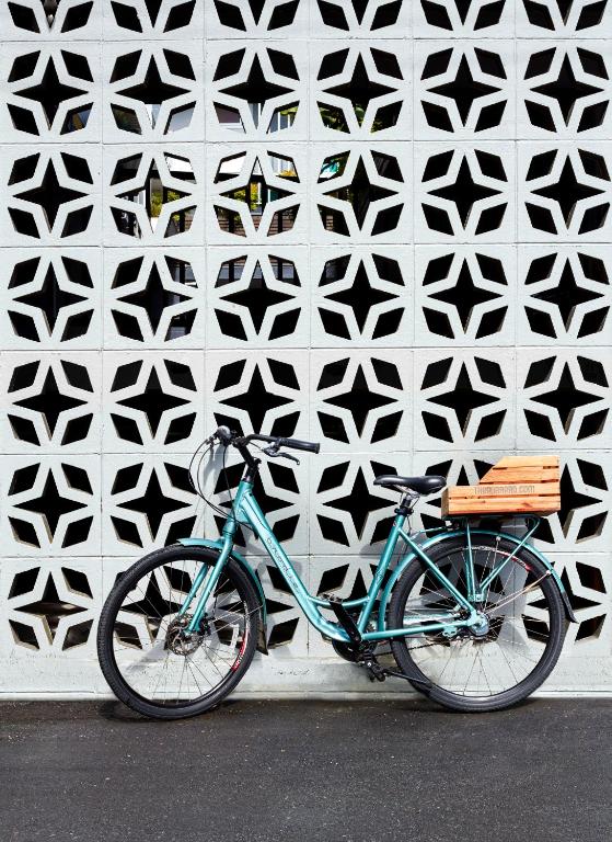 The Burrard - Resim 41