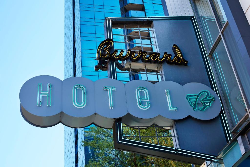 The Burrard - Resim 42