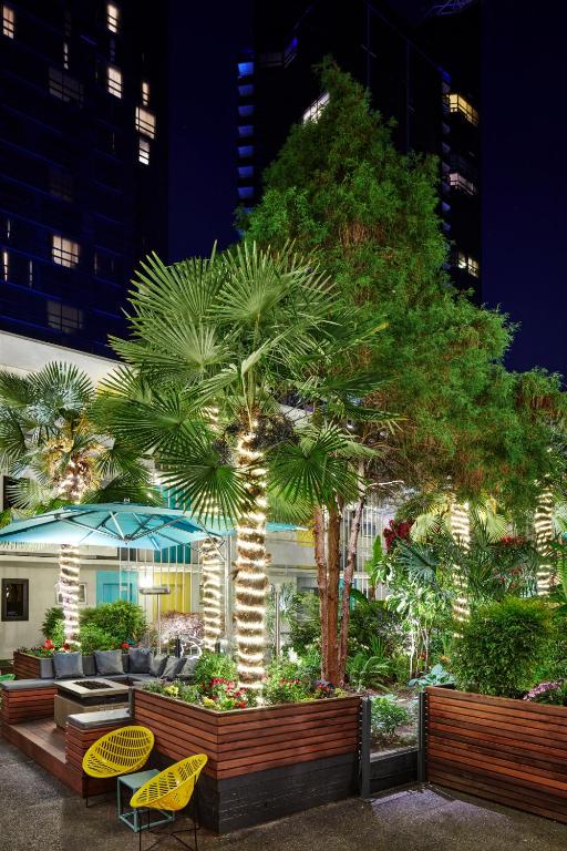 The Burrard - Resim 6