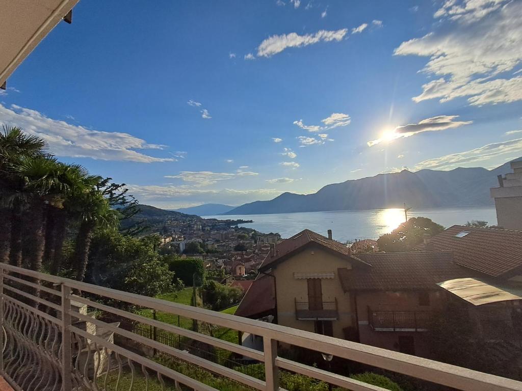 Al Roccolo Ferienwohnung mit Seeblick und Garten, Luino (precios ...