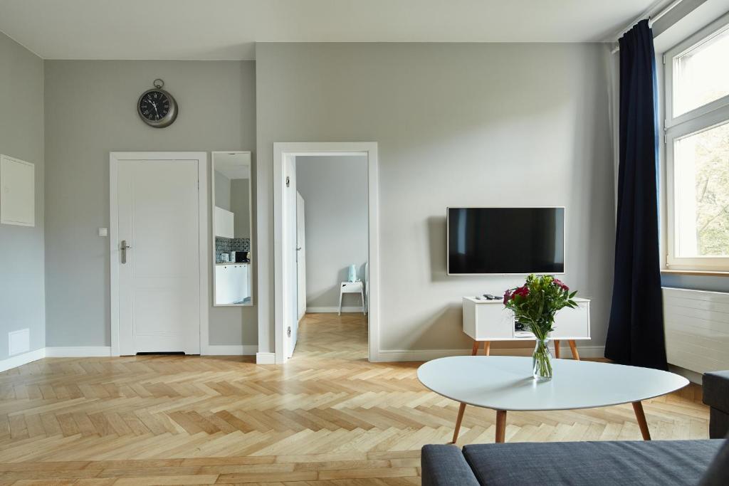 PlayRoom Aparthotel - Resim 37