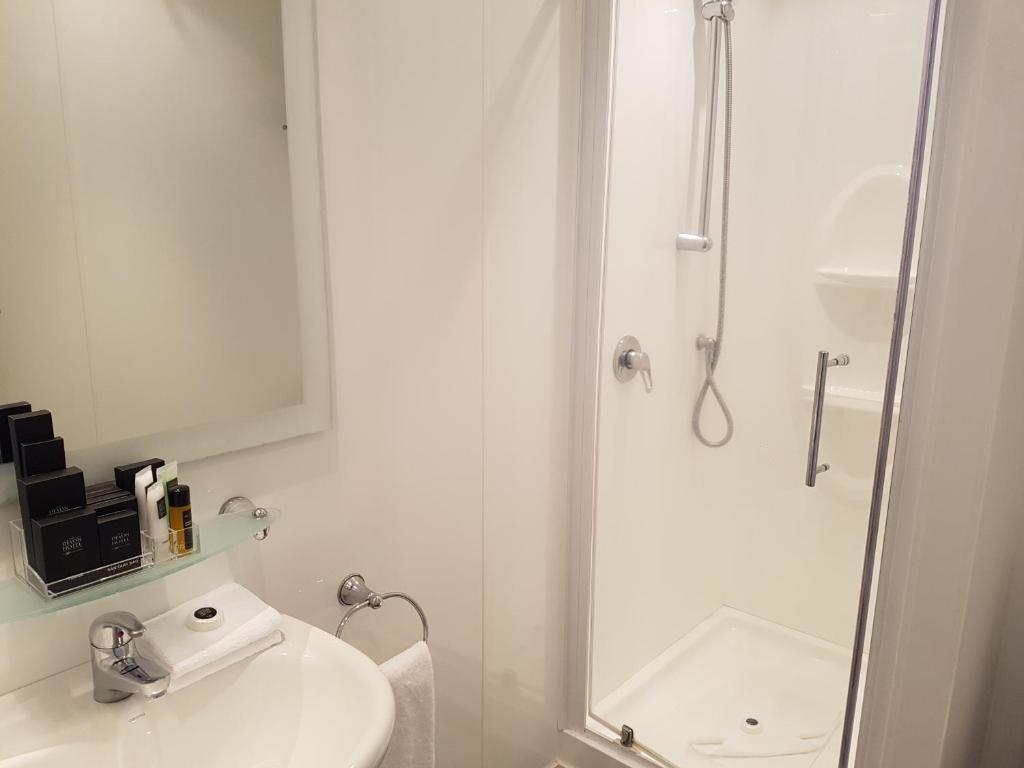 The Devon Hotel A Heritage Hotel - Resim 42