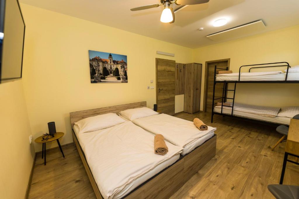 Comenius Moravus vinařský dvůr - 15