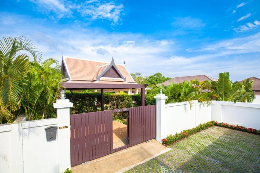 Fotografie z fotogalerie ubytování Noksawan Villa by G Estate v destinaci Rawai pláž