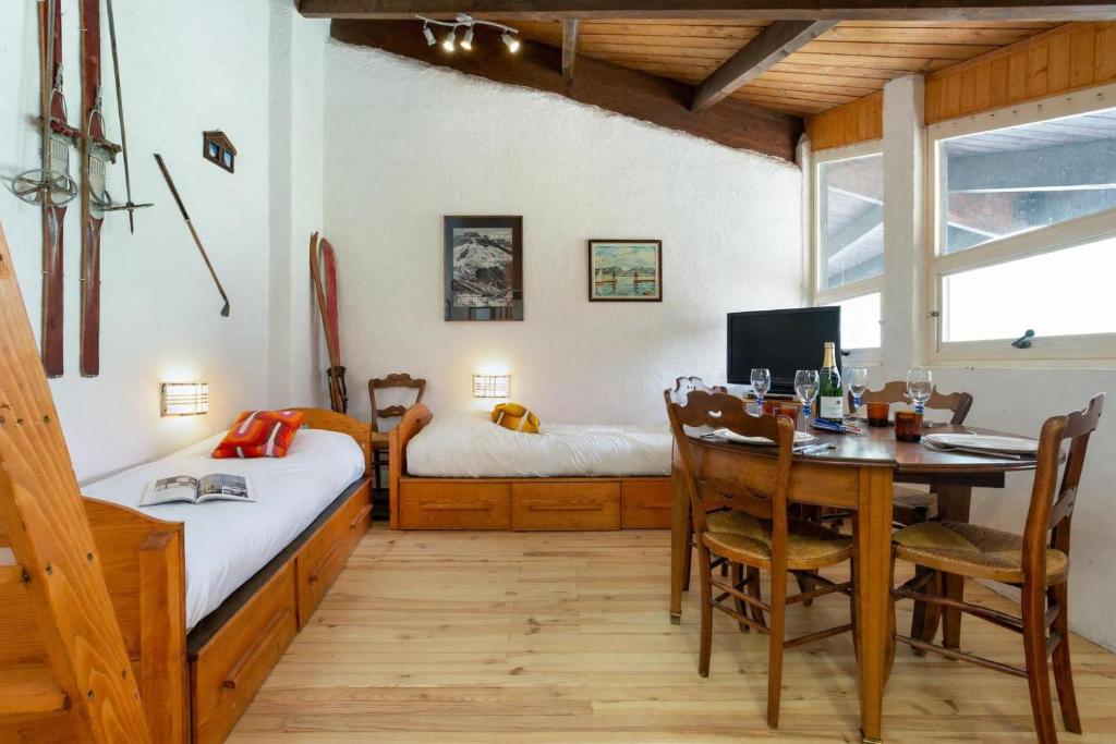 Grand Roc B441 from Slopes 260m & Parking - Happy Rentals