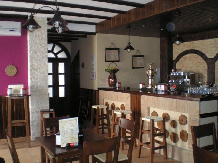 Hotel El Romeral, Almadén de la Plata – Updated 2023 Prices