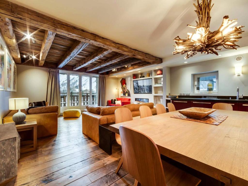 Duplex spacieux jusqu'à 10 pers, hammam, parking, proche pistes - FR-1-862-7