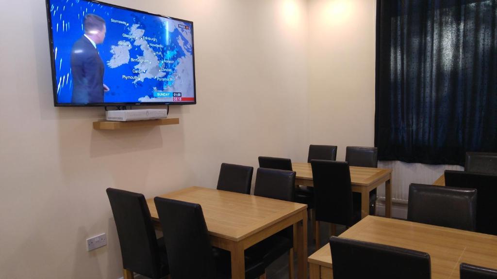 TV a/nebo společenská místnost v ubytování City View Hotel Stratford
