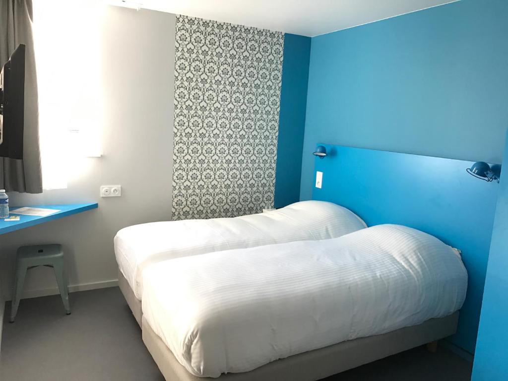 Coto Hotel - Twin Room