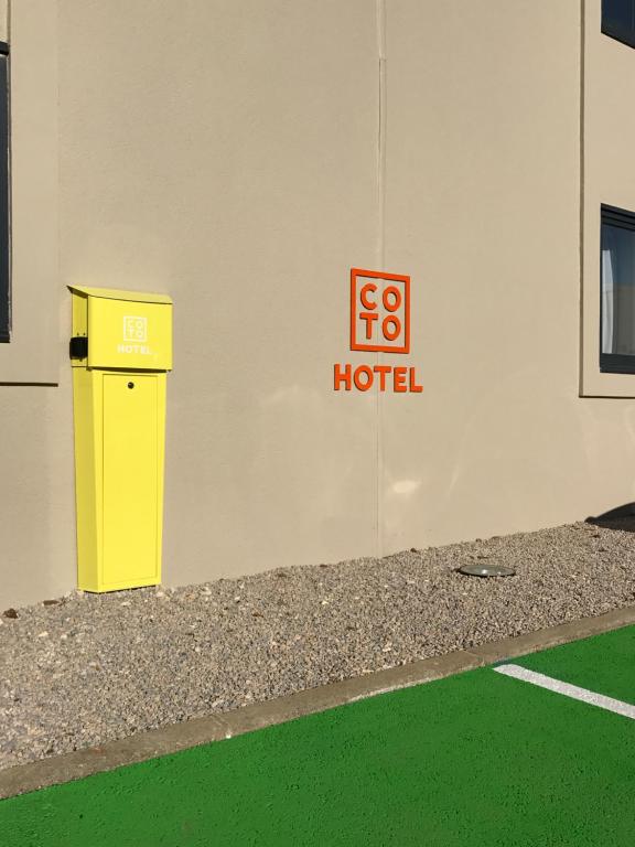 Certifikát, hodnocení, plakát nebo jiný dokument vystavený v ubytování Coto Hotel