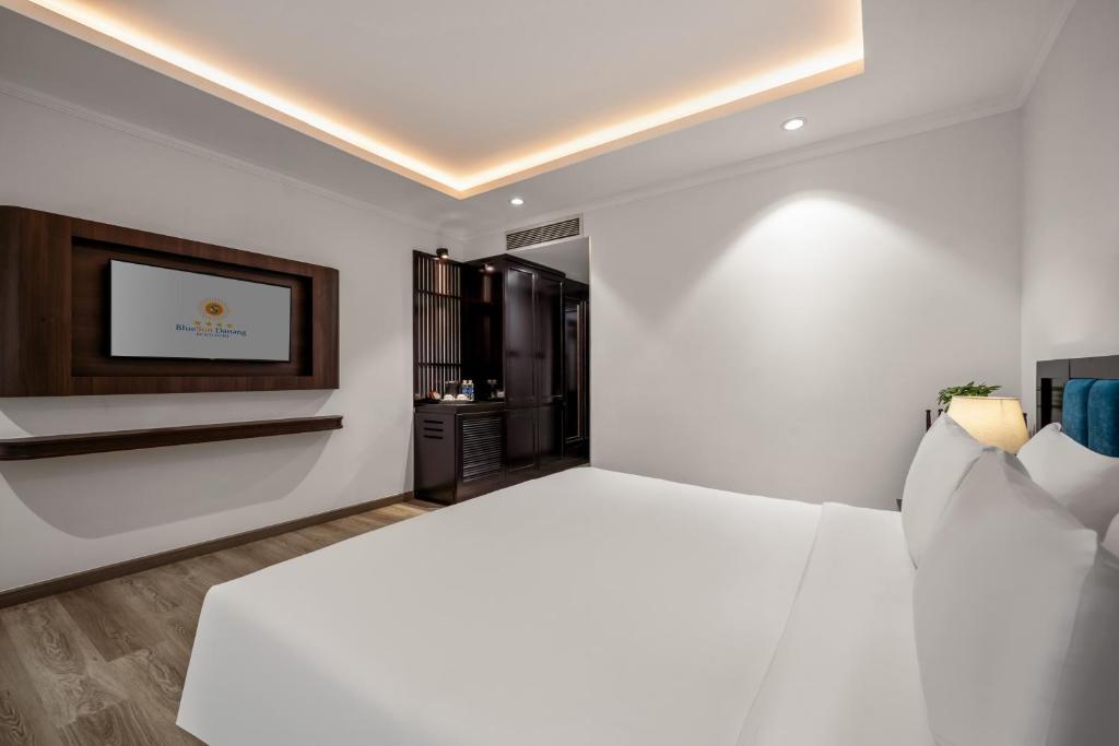 Phòng Deluxe Có Giường Cỡ King - Kèm Trà Chiều