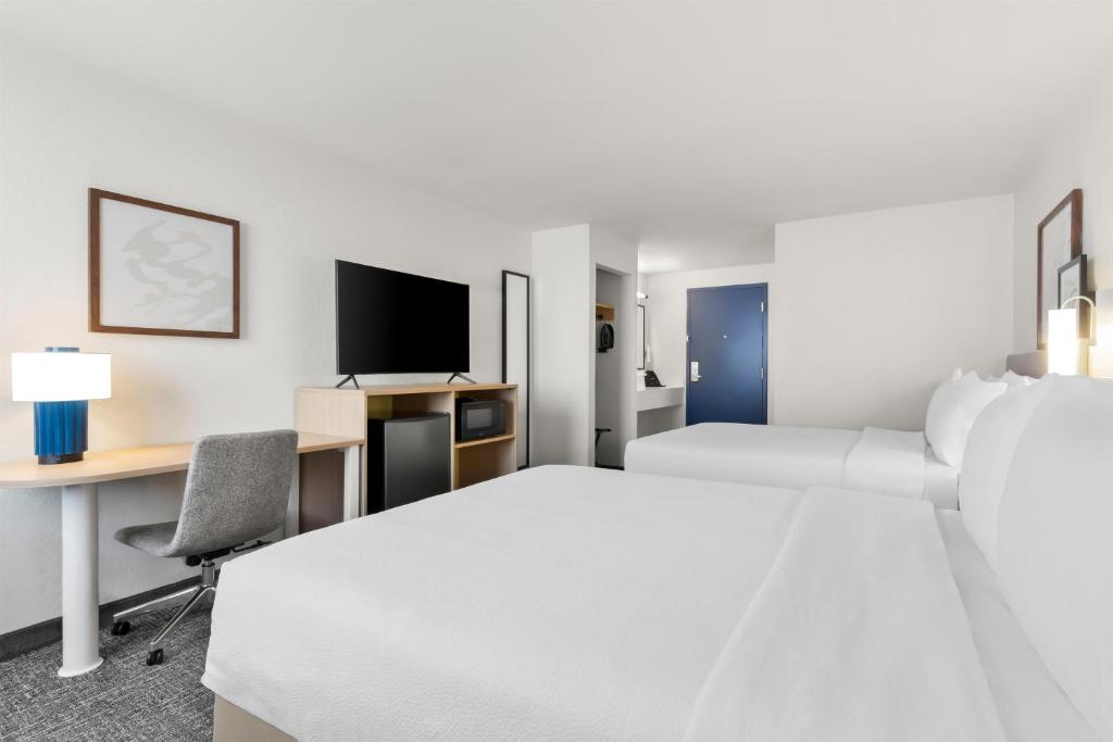 Spark By Hilton Muskogee - Queen Room With Two Queen Beds