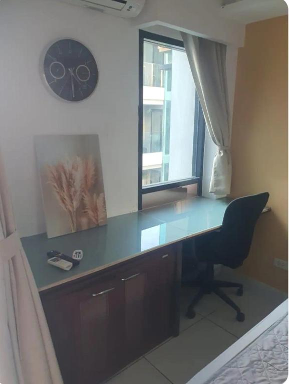 Workspace evidence from Apartment near BEACH