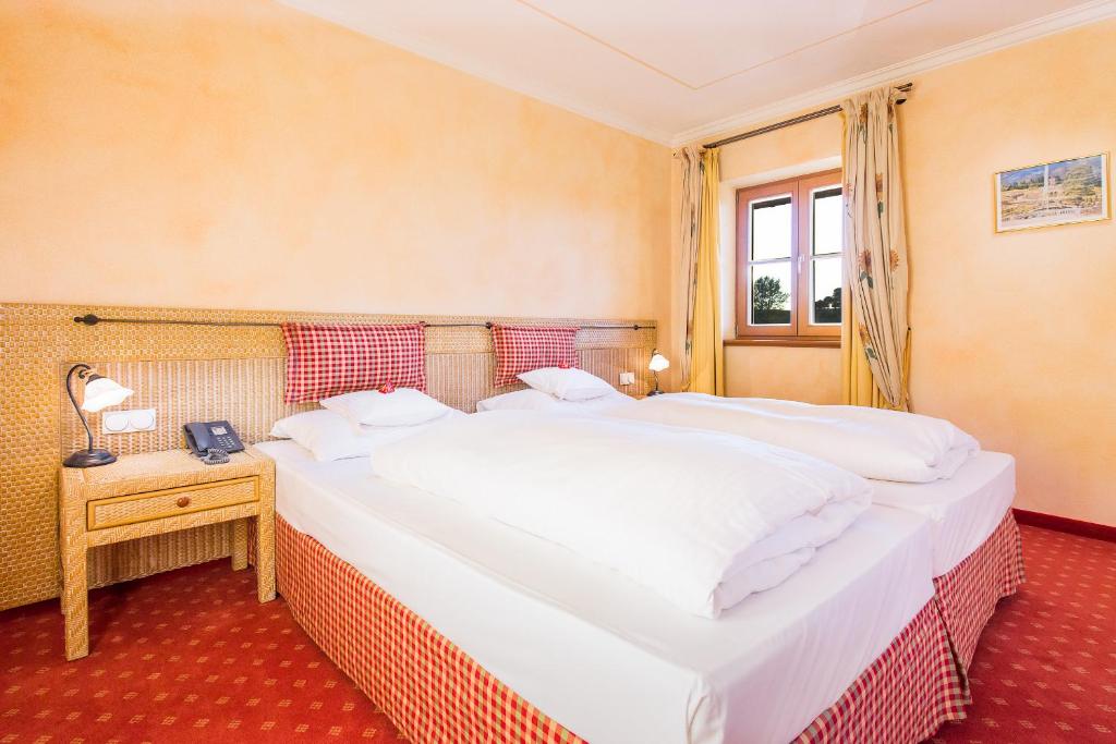 Hotel und Landgasthof Altwirt - Habitación Individual Lado Calle